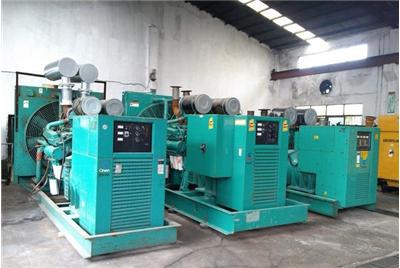 锦屏如何判断汽油发电机组电瓶的使用寿命？