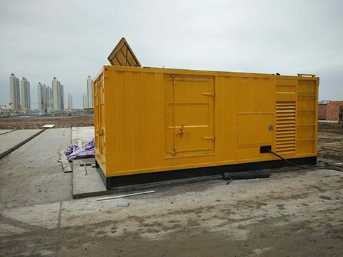 锦屏合同中关于乙方责任导致工期延误的赔偿标准应该如何制定？