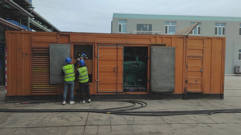 锦屏如何检查柴油发电机组的机油油位？